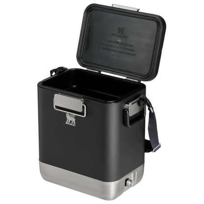 The Stanley Lifted Spirits™ Steel Cooler | 26 QT